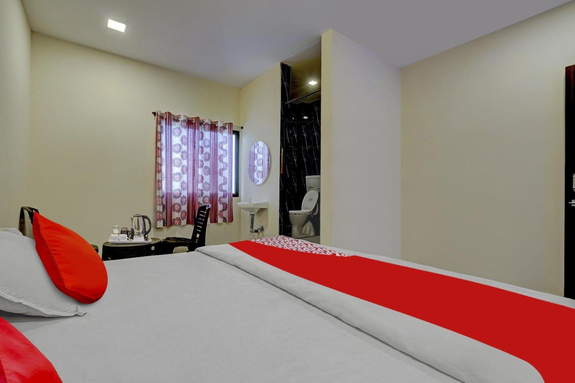 Oyo Flagship The Chirag Resort Bhandara Exterior photo